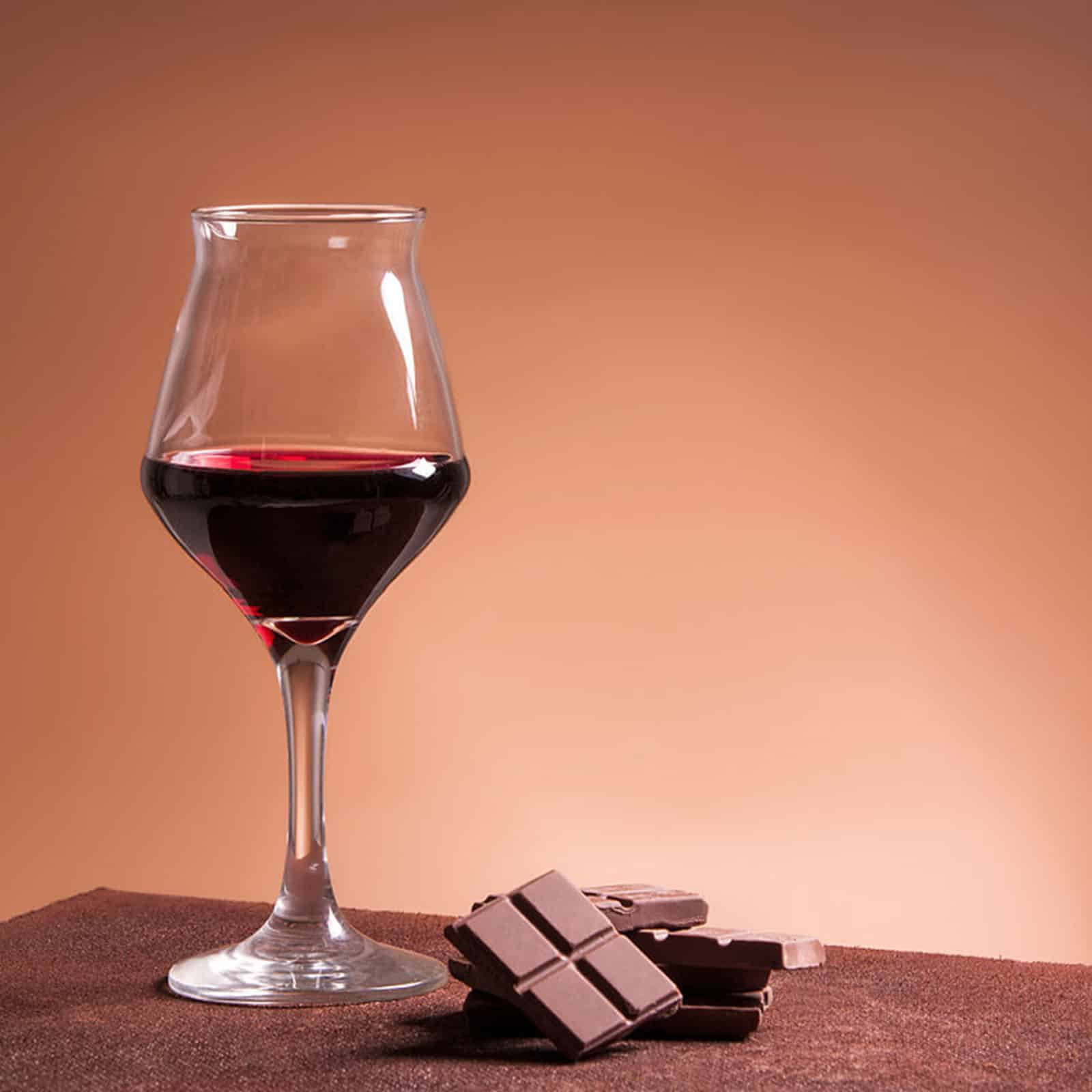 Maridaje: Chocolates de Colombia con vinos de Europa.