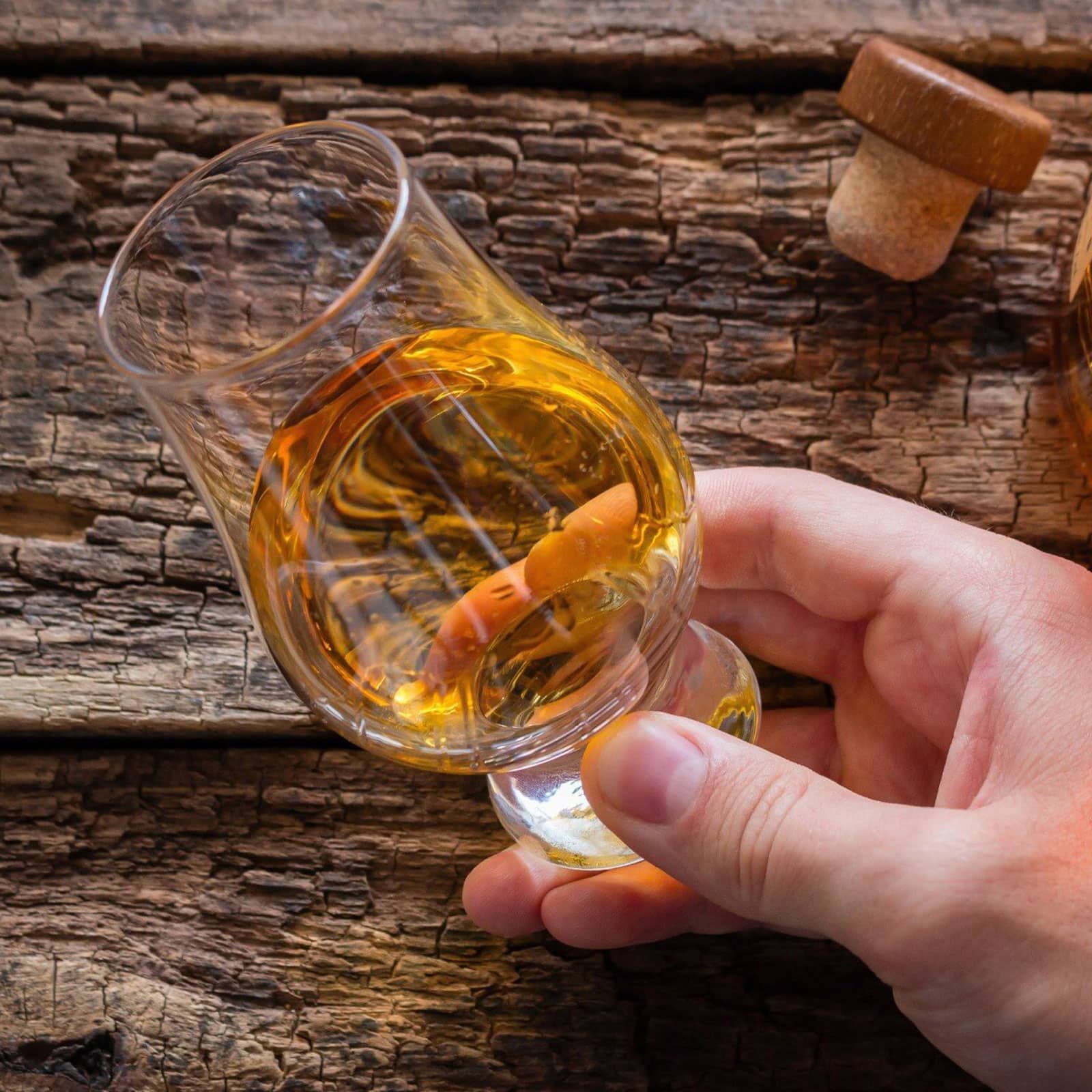 Cata de Ron antillano y caña: La alianza eterna del Caribe.